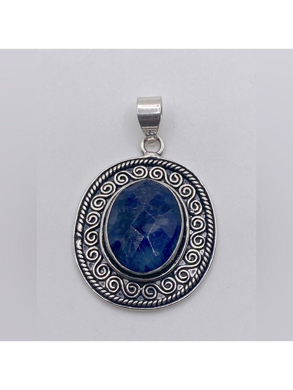 Vtg Sodalite Oval Facet Cut Stone Unmarked Silver Tone Pendant 1.9”